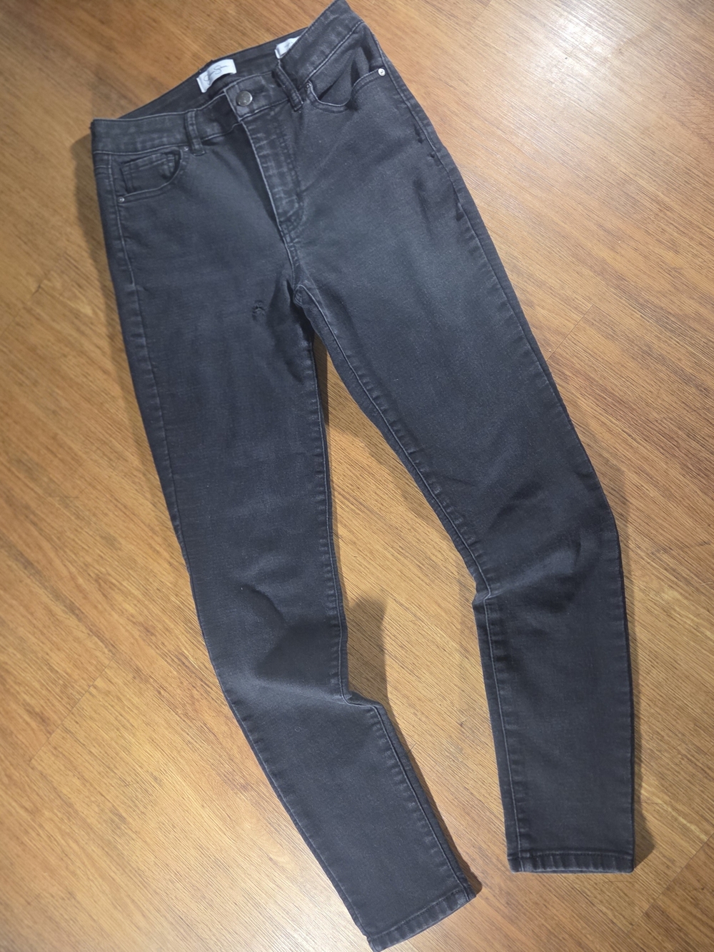 Women's High-Rise Black Skinny Jeans